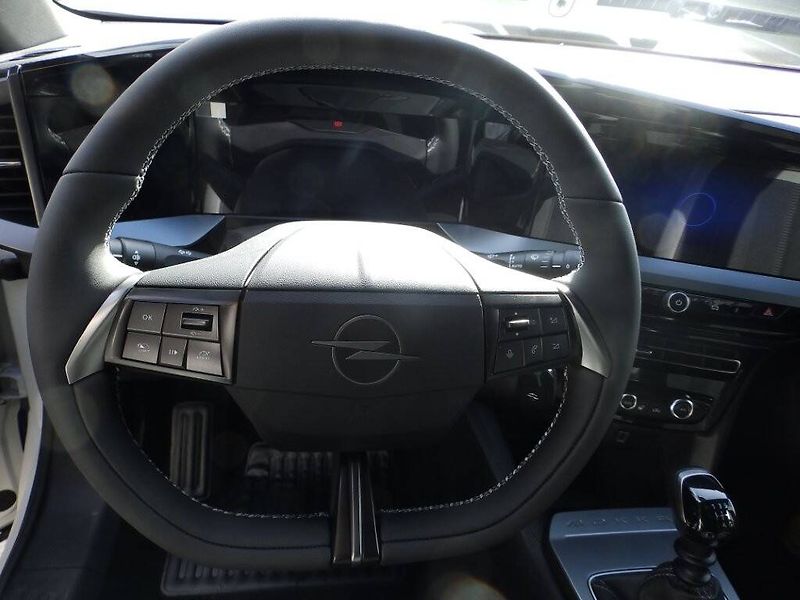 Opel Mokka (2026) GS GS 1.2 TURBO (100 kW/ - fotka 19 z 30