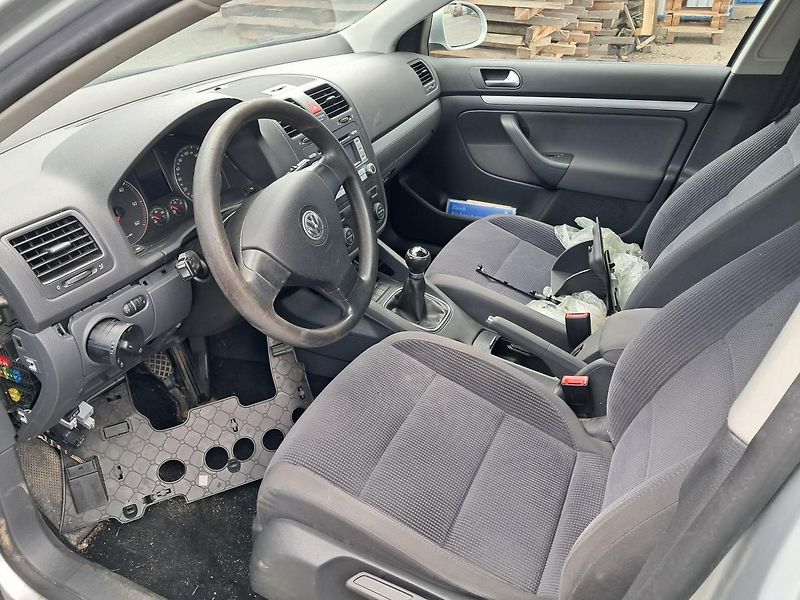 Volkswagen Jetta (2007) NÁHRADNÍ DÍLY 1.9TDI 77Kw  - fotka 7 z 8