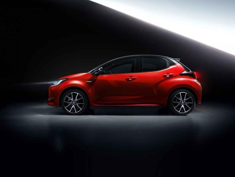 Toyotu Yaris jsme si prohlédli ve starém plynojemu v Amsterdamu.