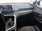 Peugeot 3008 (2017) Allure 1.2 PureTech - náhled 8