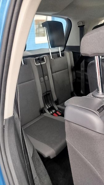 Volkswagen Touran (2016) 1.4 tsi  110 kw   7 míst - fotka 25 z 34