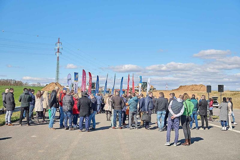 Zahájení stavby dálnice D11 Jaroměř - Trutnov.