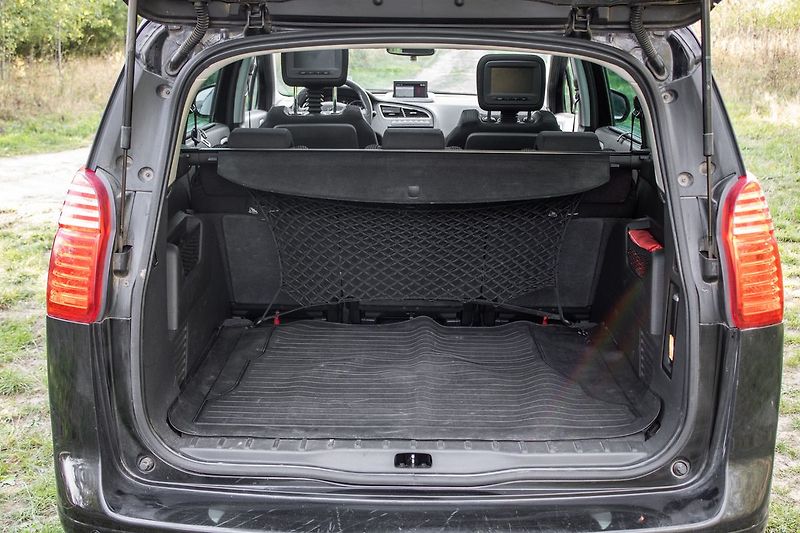 Peugeot 5008 - fotka 33 z 36
