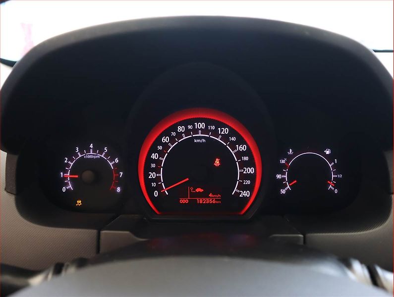 Kia Ceed (2010) 1.6 CVVT, Serv.kniha - fotka 11 z 16