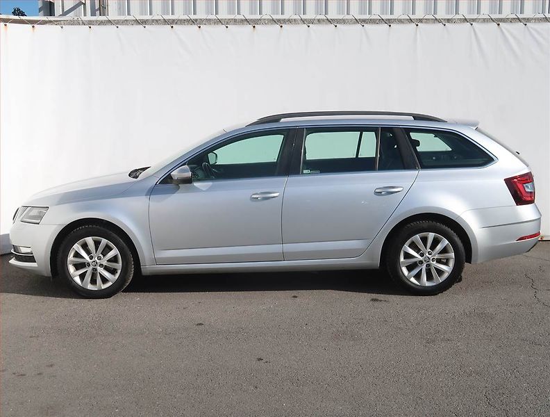 Škoda Octavia (2018) Style 2.0 TDI, Tempomat - fotka 3 z 21