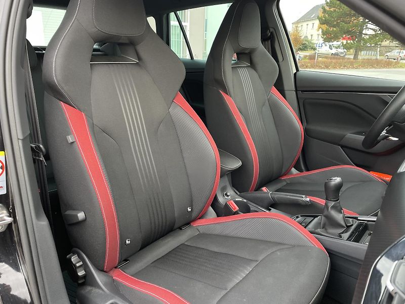 Škoda Kamiq 1,5 TSi/110kW - Monte Carlo  - fotka 66 z 98