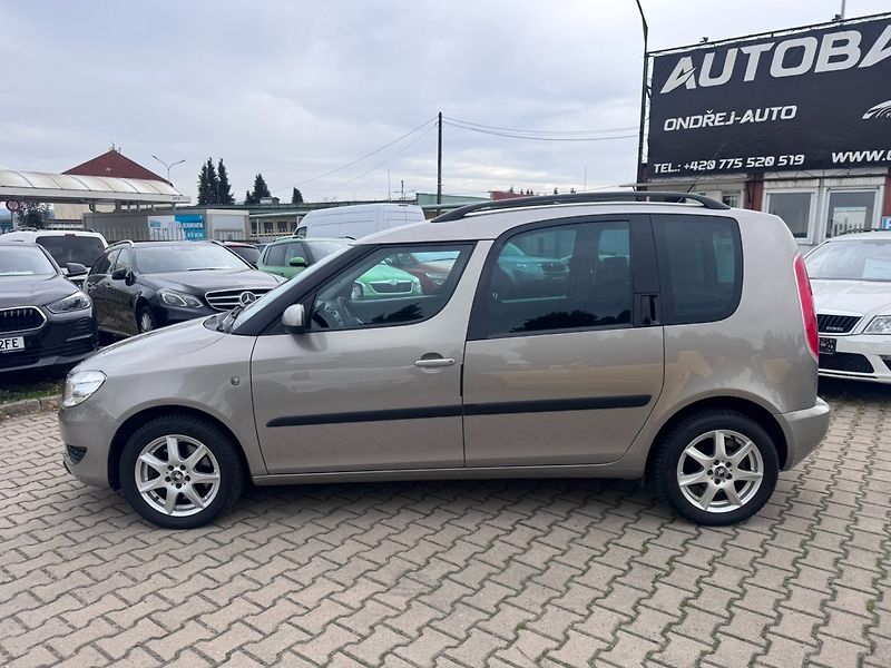 Škoda Roomster (2011) 1,6 TDI 77 KW KILOMETRY TAŽNÉ - fotka 2 z 50