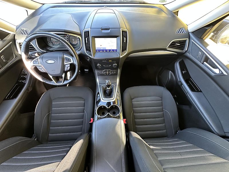 Ford Galaxy (2020) 1.5/121kW TITANIUM  *7.Míst* - fotka 7 z 48