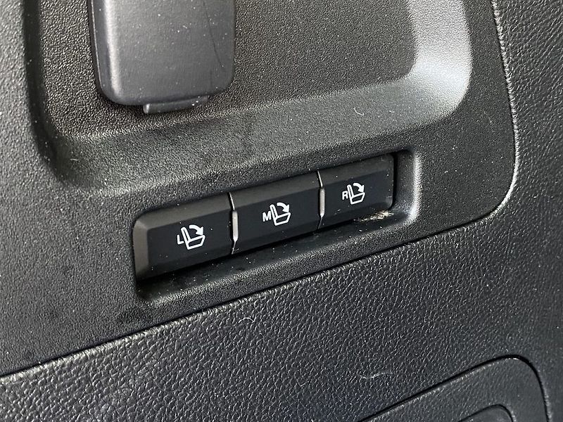 Ford S-MAX 2.0TDCi, ČR-1m, navi, +kola - fotka 33 z 35