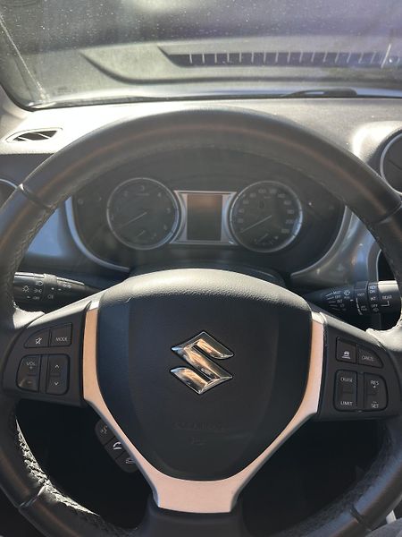 Suzuki Vitara 1.6/88kW, COMFORT, 4x4 - fotka 14 z 20