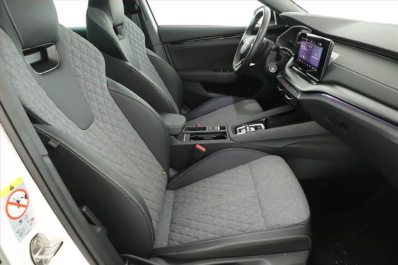 Škoda Octavia (2025) 1.5 eTSI mHEV, SPORTLINE - fotka 7 z 20