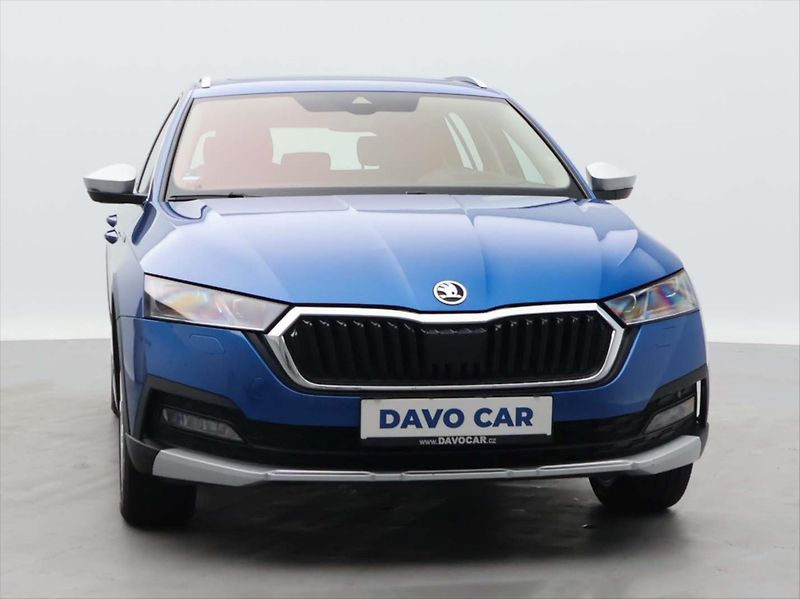 Škoda Octavia 2.0 110kW Scout DSG 4x4 DPH - fotka 2 z 33
