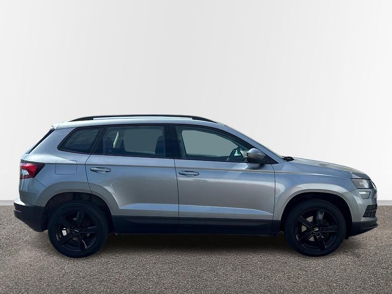 Škoda Karoq AMBITION - fotka 16 z 27