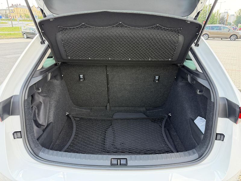 Škoda Scala 1,0 TSi/85kW Selection - fotka 60 z 75