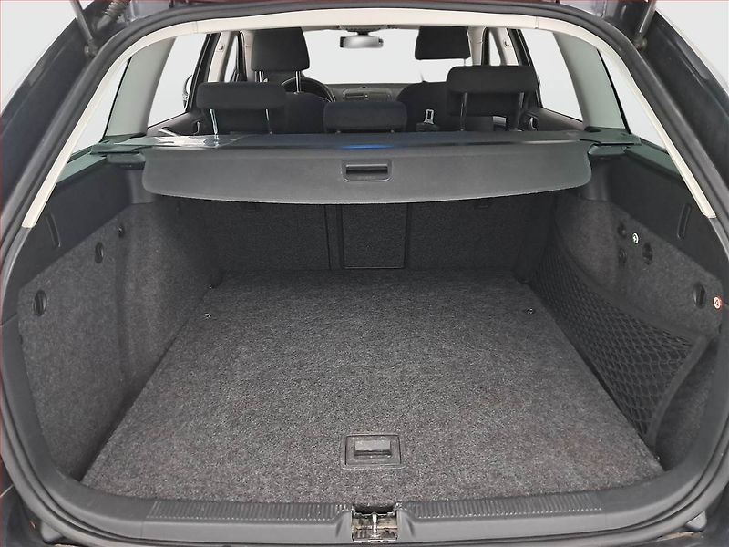 Škoda Octavia (2012) 1.6 TDI, Serv.kniha, po STK - fotka 13 z 16