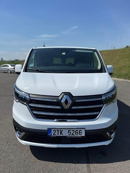 Renault Trafic (2023) Renault Trafic 2.0 dCi 150  - fotka 12 z 15