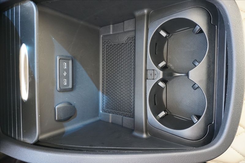Mercedes-Benz Třídy V 2,0 V 300d EXC 4M L,CZ,záruka - fotka 28 z 31