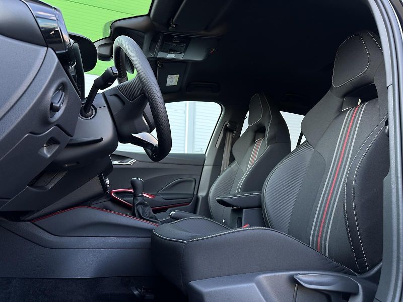 Škoda Fabia 1.0TSi 116PS Monte Carlo Bi-LE - fotka 12 z 35
