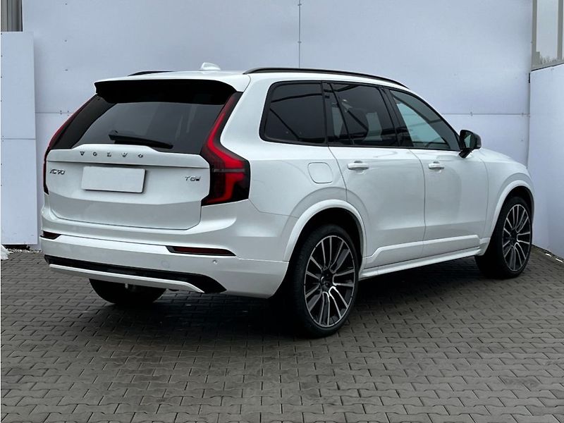 Volvo XC90 Plus Dark T8 AWD 335kW - fotka 5 z 31