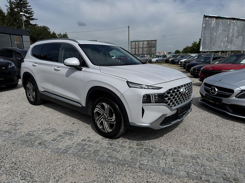 Hyundai Santa Fe (2021) 2.2.CRDi, 4x4, AT, 7 - míst.  - fotka 2 z 26