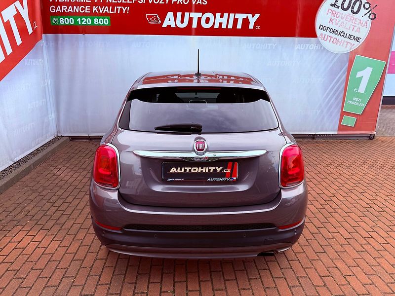 Fiat 500X 1.4 MultiAir Turbo, ČR - fotka 8 z 25