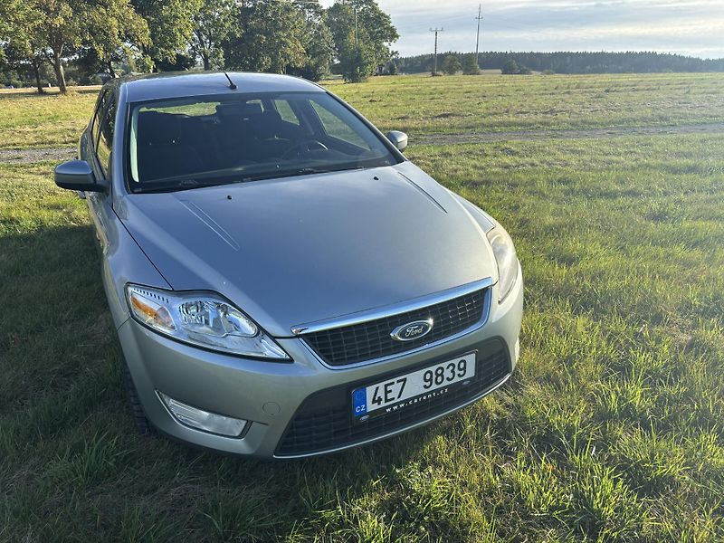 Ford Mondeo (2008) 2.0 /103kW - fotka 3 z 17
