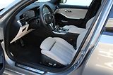 BMW Řada 3 M340i xDrive Sedan - náhled 11
