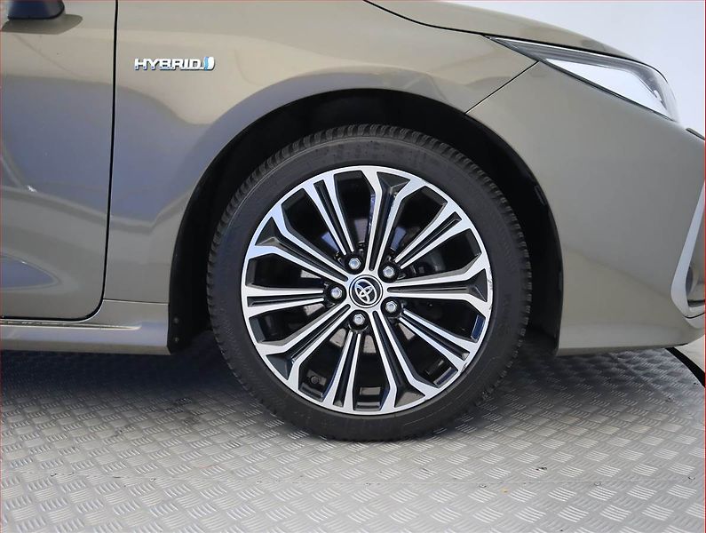 Toyota Corolla (2020) Style 1.8 Hybrid, Automat - fotka 15 z 21