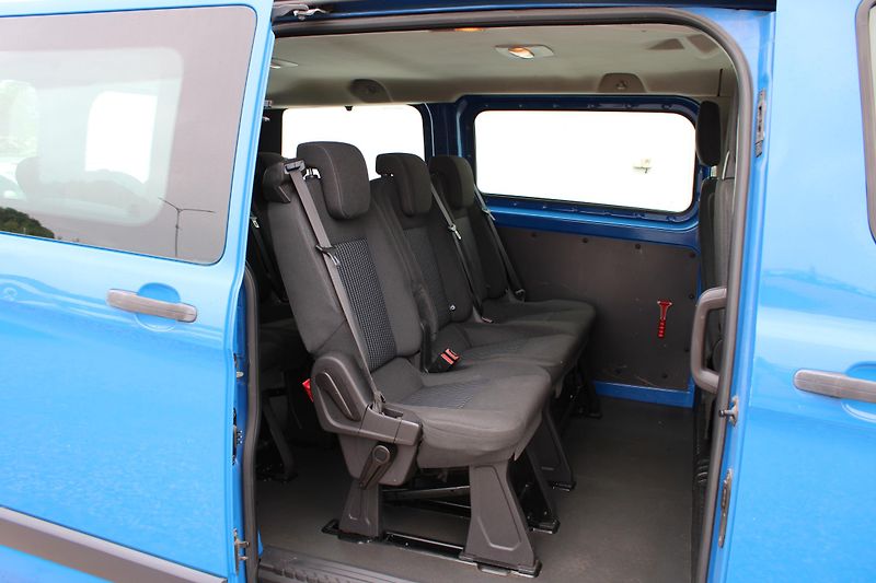Ford Transit Custom 310 2,2TDCI 9míst L1H1+klima - fotka 8 z 20