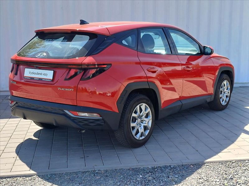 Hyundai Tucson 1,6   1.6 T-GDI 110Kw Start 4x - fotka 24 z 29
