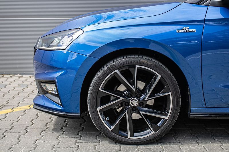 Škoda Fabia Monte Carlo - fotka 10 z 37