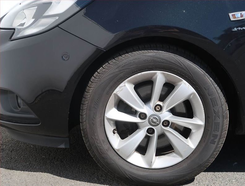 Opel Corsa (2016) 1.4 Turbo, Tempomat - fotka 16 z 16