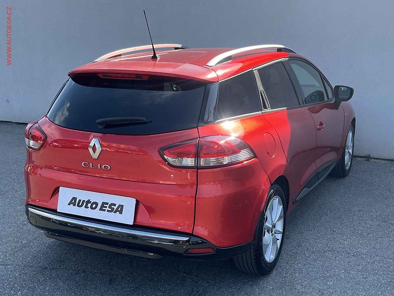 Renault Clio (2018) 1.2i, 1.maj,ČR, AC, tempo - fotka 4 z 16