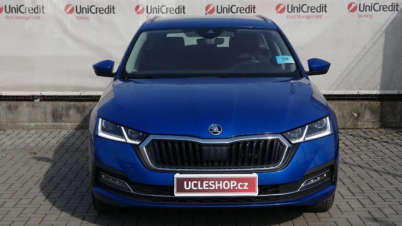 Škoda Octavia Combi 1,5 TSI Style - fotka 2 z 24