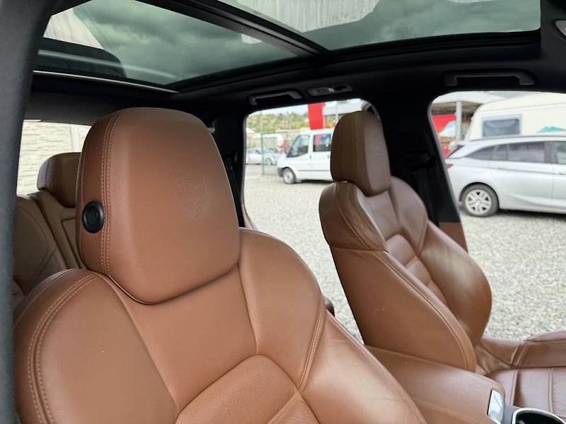 Porsche Cayenne 3.0TDI V6 265PS 4x4 GTS PAKET! - fotka 126 z 159