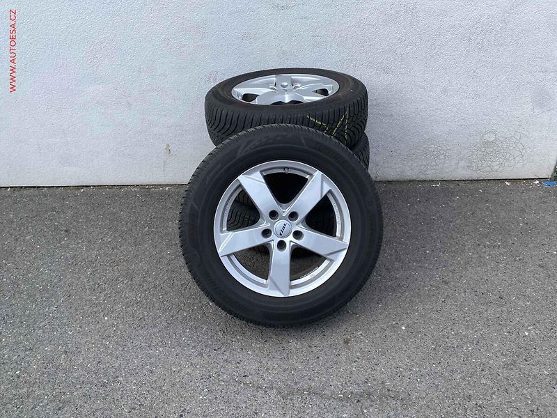 Nissan X-Trail (2019) 1.7 dCi 4x4, Tekna, LED - fotka 19 z 19
