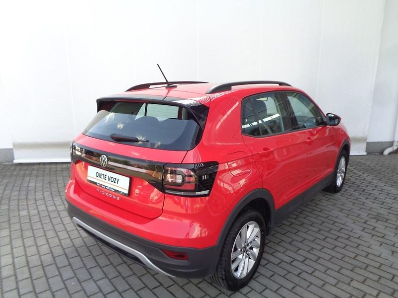 Volkswagen T-Cross 1.0 TSI LIFE  81 kW - fotka 2 z 26