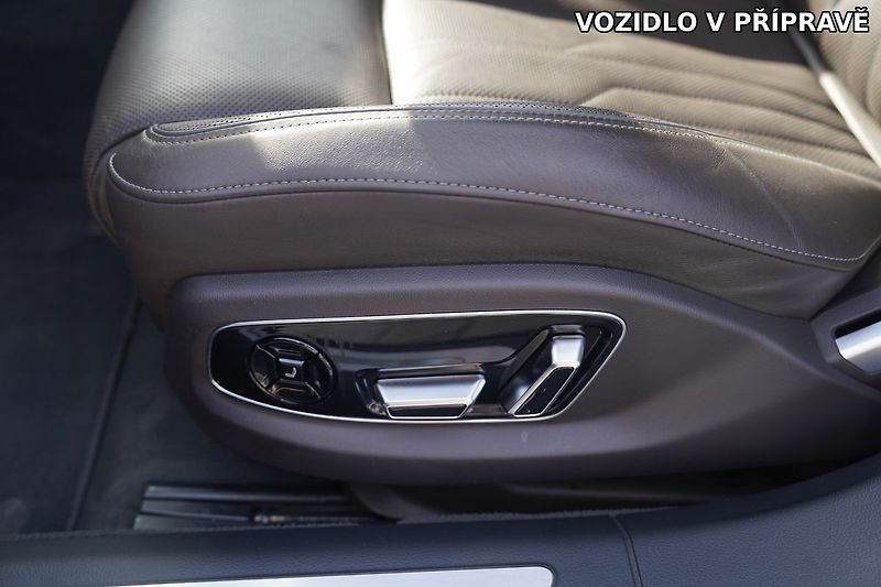 Audi A8 50 TDI Quattro 210 Kw/B&O/Matr - fotka 10 z 17