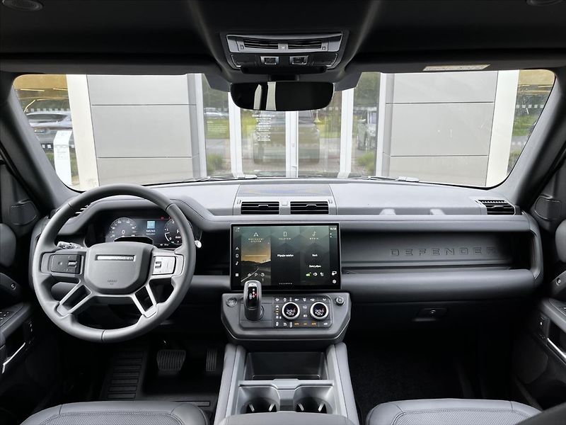 Land Rover Defender (2026) 3,0 110 X-Dynamic SE D250 AWD - fotka 11 z 18