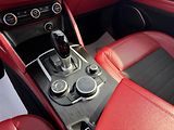 Alfa Romeo Stelvio 2.2JTDM Q4 4x4 210PS VELOCE 1A - náhled 163