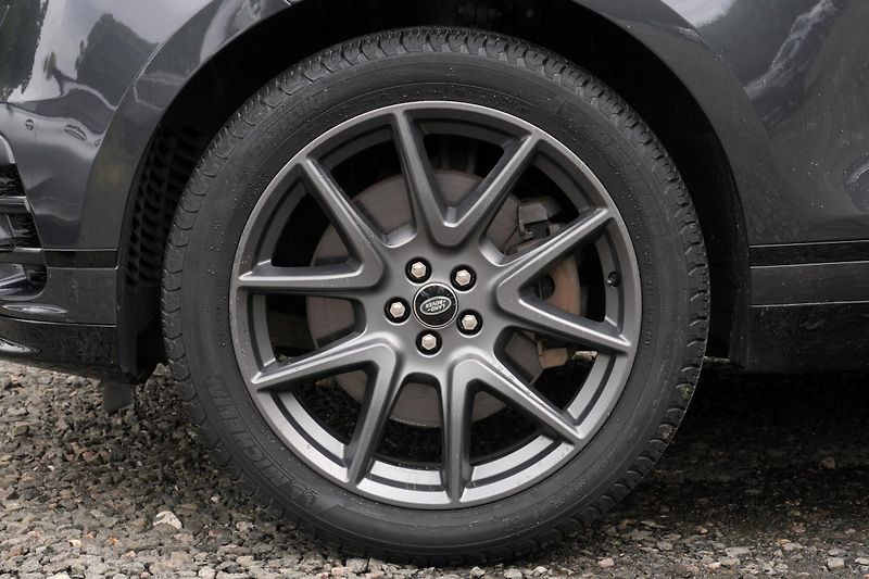 Land Rover Range Rover Velar R-Dynamic HSE D300, Záruka, ČR - fotka 4 z 39