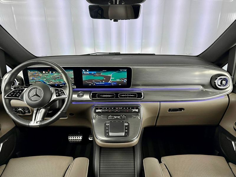Mercedes-Benz Třídy V d 4MATIC EXCLUSIVE AMG LONG, A - fotka 10 z 31