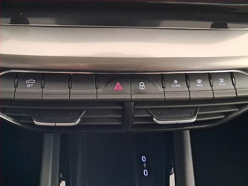 Škoda Octavia (2020) Ambition 2.0 TDI, Serv.kniha - fotka 13 z 18