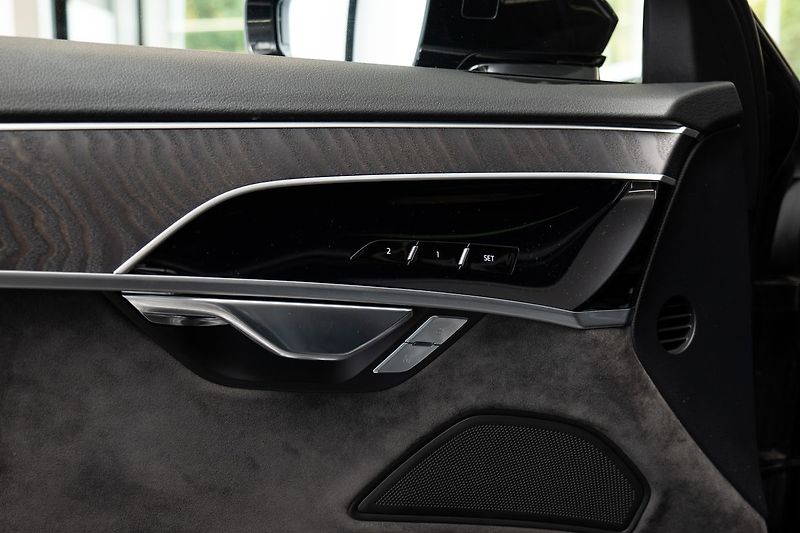 Audi A8 Vzduch. podvozek/Masážní sedad - fotka 20 z 25