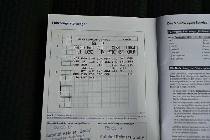 Volkswagen Golf VII 2.0TDI 110KW Highline 2/17 - fotka 56 z 57
