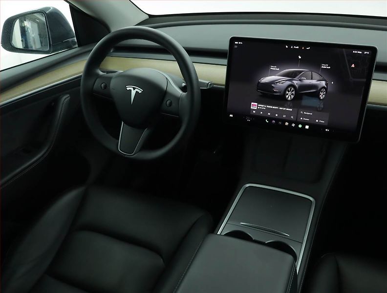 Tesla Model Y (2022) Long Range AWD 79kWh, SoH 89% - fotka 7 z 24