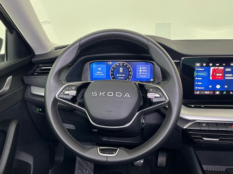 Škoda Octavia Selection - fotka 18 z 28