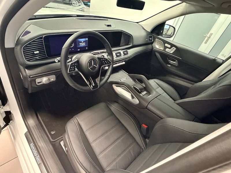 Mercedes-Benz GLE (2026) 450 d 4MATIC - fotka 2 z 6
