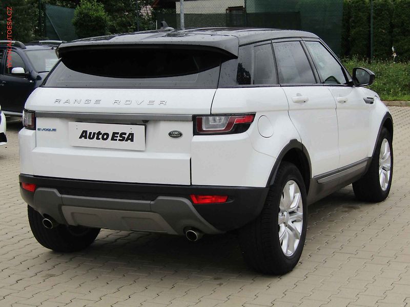 Land Rover Range Rover Evoque (2016) 2.0 TD4 4X4, Bixen, park. - fotka 4 z 17