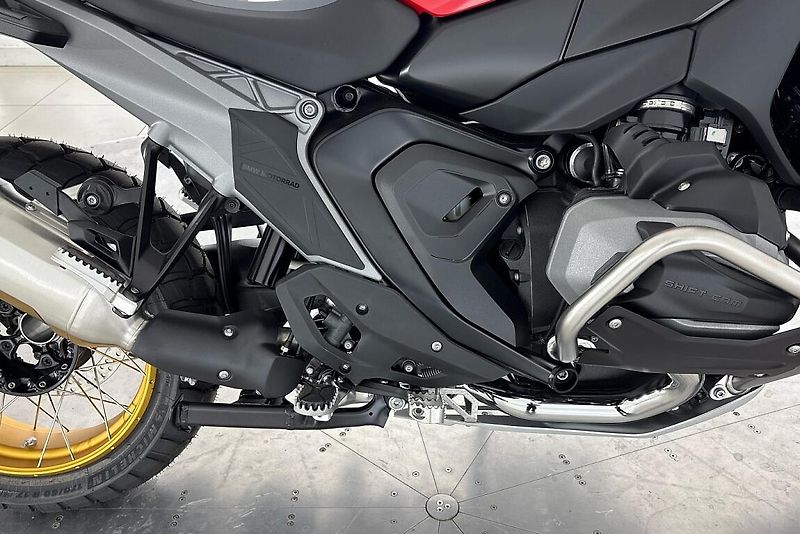 BMW R 1300 GS - fotka 5 z 13